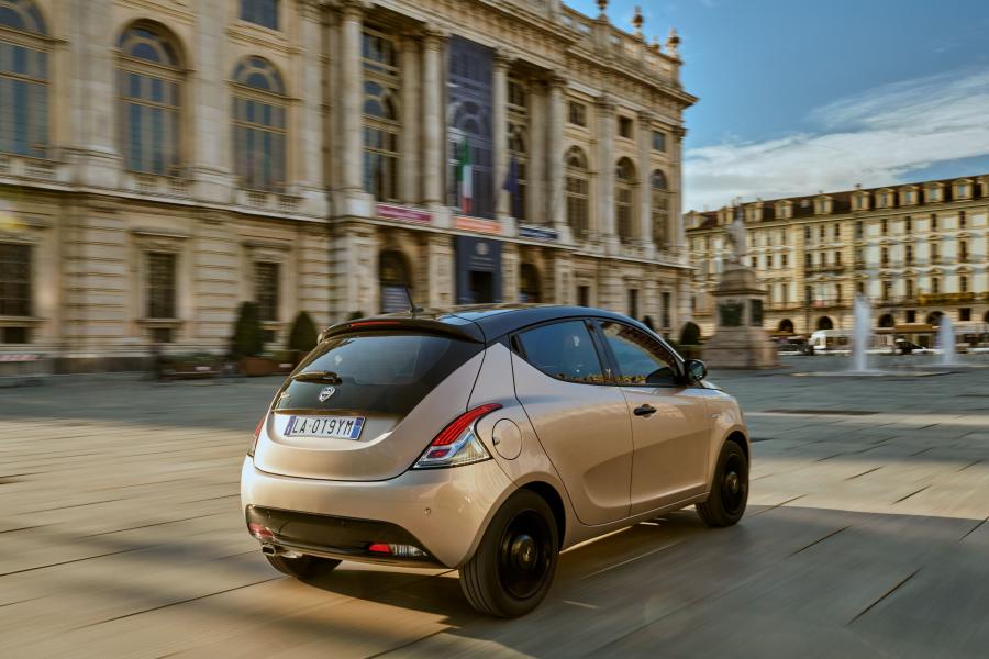  Lancia Ypsilon Monogram (846) 2019 года  (фото 3 из 32)